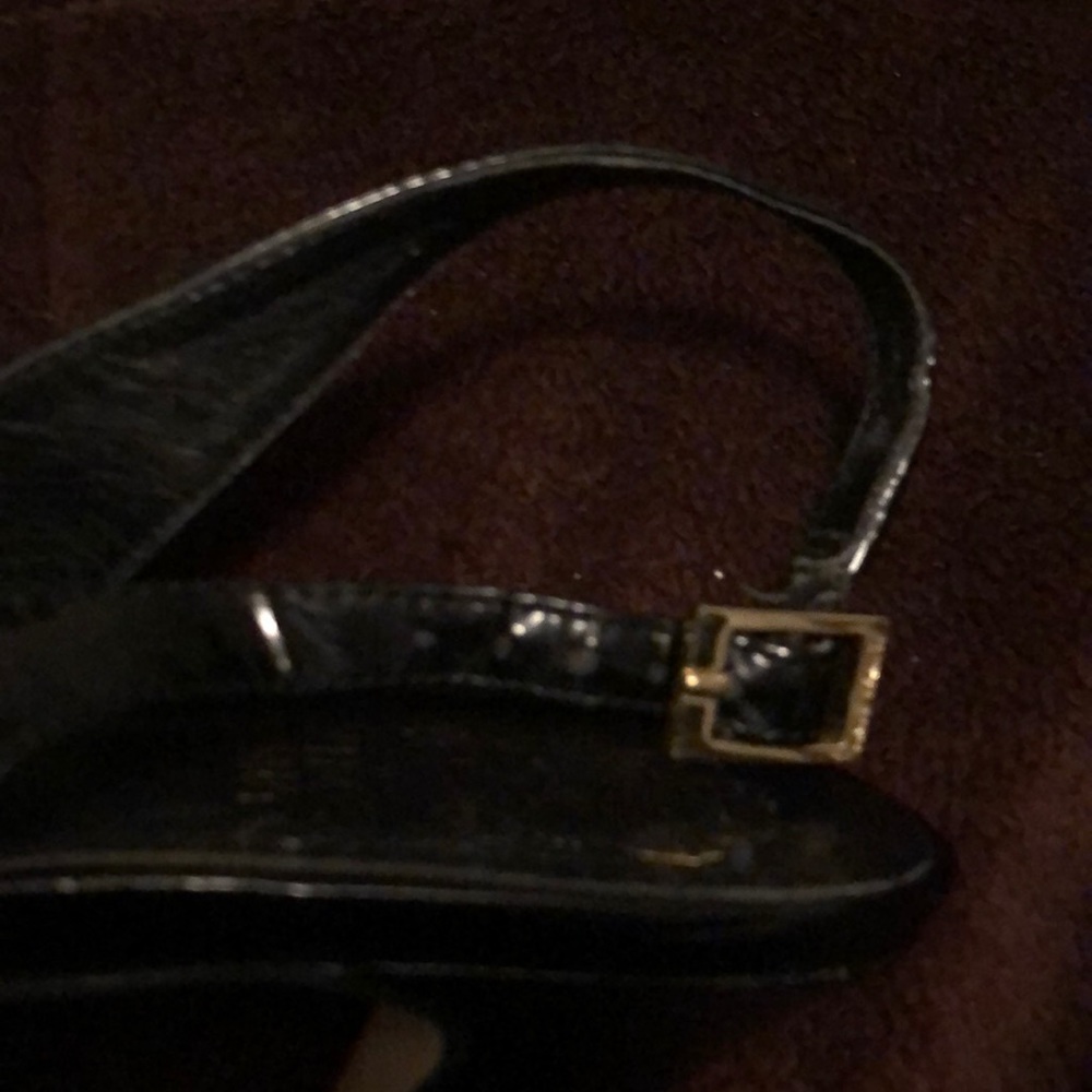 Heels - Picture 2 of 5